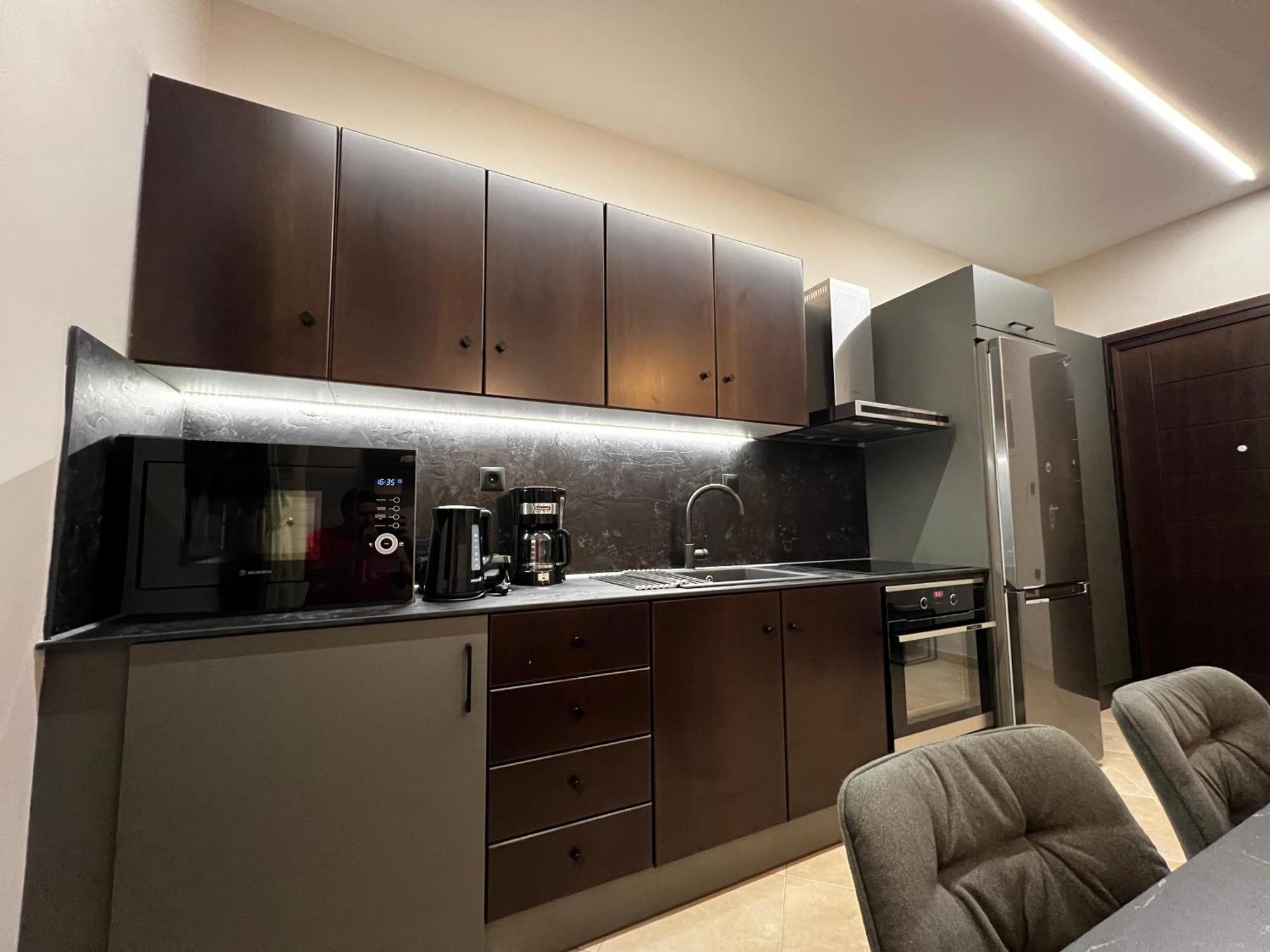 -fine Living Apartment