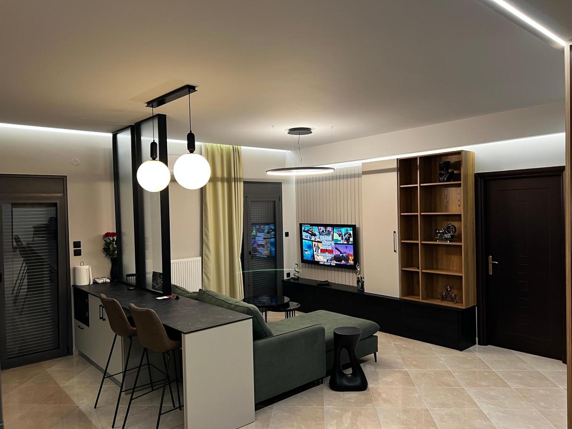 -fine Living Apartment